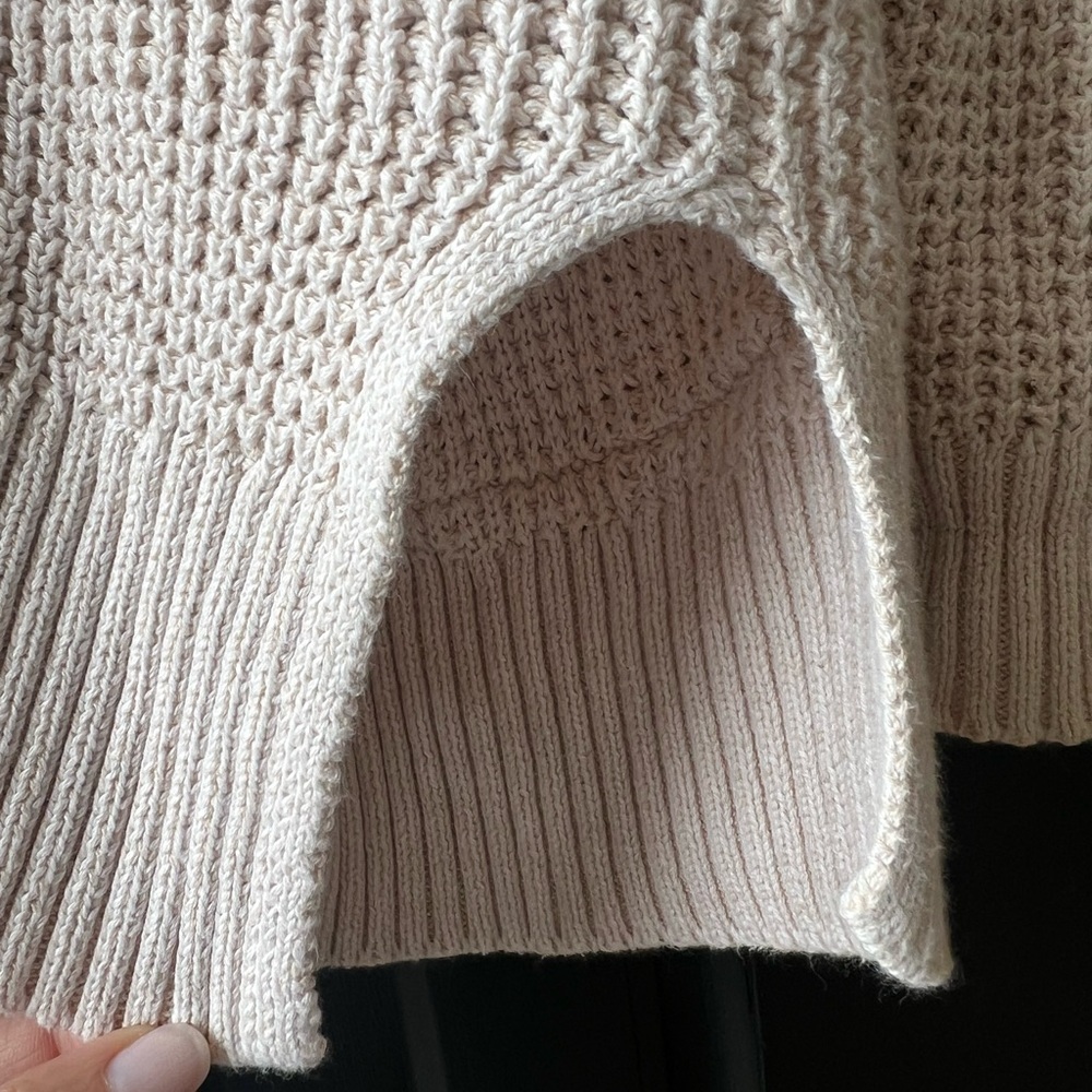 Universal Threads Knitted Cream Medium Cardigan - image 4